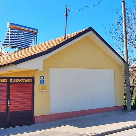 "My Life" Luxury River Apartments Ni Exterior foto